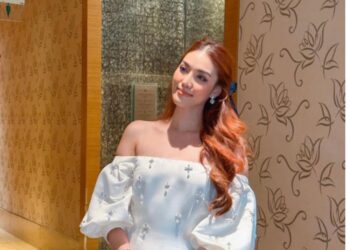  Hà Hồ, Lan Khuê đọ sắc du xuân áo dài của Hà Thanh Huy