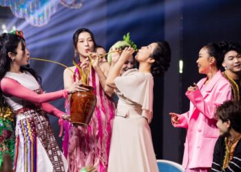 Diệp Lâm Anh cực cháy trong Tết Đẹp