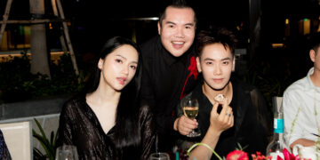 Trần Nhậm, chiến thần đẹp trai nhất làng livestream