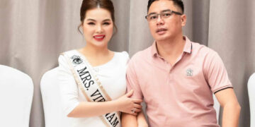 Hoa hậu Ngọc Trang được chồng tháp tùng đến Mrs. Globe 2024