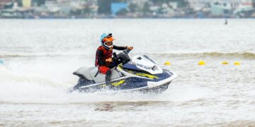 Toả sóng đam mê Aquabike: Lộ diện top 6 vào chung kết, Tùng Min bị nghi “cố tạo nét”