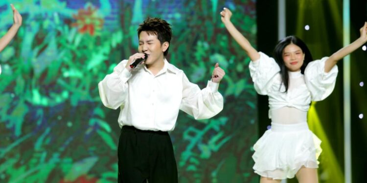 Ca sĩ Võ Đức Trí tiết lộ bản thân từng trầm cảm, muốn bỏ nghề ca sĩ