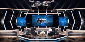 Đạo diễn Lê Hoàng và nhà thơ Phong Việt khẳng định danh xưng “nhà thơ” rất dễ dãi