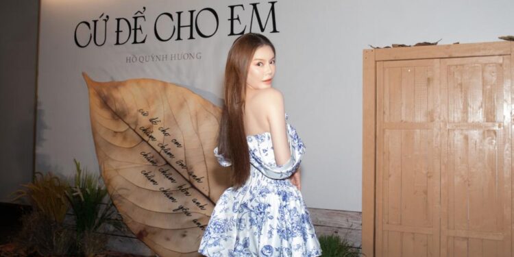 Lý Nhã Kỳ vui mừng khi gặp lại Nathan Lee