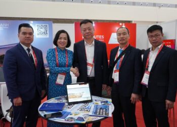 Cảng Hàng không quốc tế Cam Ranh vào top 5 các sân bay xuất sắc trong tiếp thị phát triển đường bay châu Á