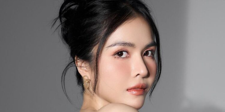 Nữ giảng viên xinh đẹp và quy tắc làm nghề phun xăm: Áp lực tạo kim cương