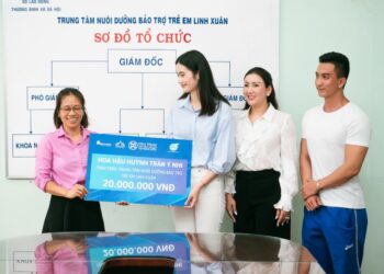 Top 3 Miss World Vietnam 2023 cùng nhau từ thiện sau khi tái hợp