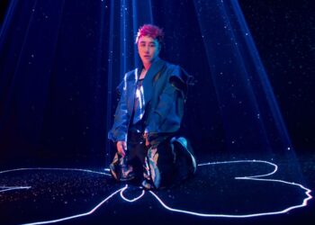 Vừa công chiếu 30 tiết mục trong concert đầu tay, Trung Quân đã “lên dây cót” cho 40 bản live cho concert “1689” 