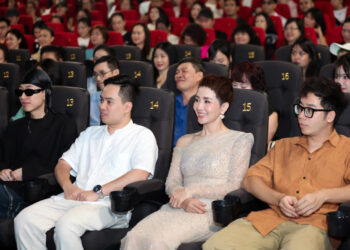 Thúy Hiền khóc khi nghe ca khúc chồng cũ sáng tác cho Tùng Dương