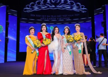 Cô giáo tài năng Nguyễn Thị Hồng Lanh đoạt Á hậu 1 cuộc thi Mrs Earth Vietnam 2024