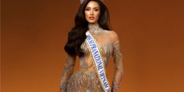 Trang phục dạ hội chính thức của Lydie Vũ tại đêm chung kết Miss Supranational 2024