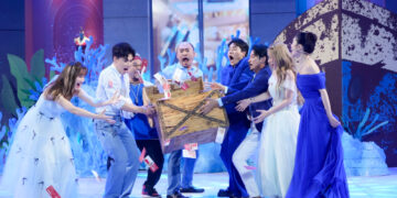 Siêu Sao Siêu Sales tập 1: Phát La liên tục gặp “sóng gió”, Tiến Luật nhận không ít “đau thương”