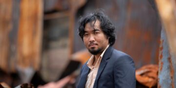 Phan Như Lâm vẽ tranh ngư dân trong 5 năm