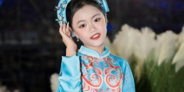 Hoa hậu nhí đến từ Lạng Sơn Phan Thị Minh Châu chuẩn bị lên đường đi thi quốc tế