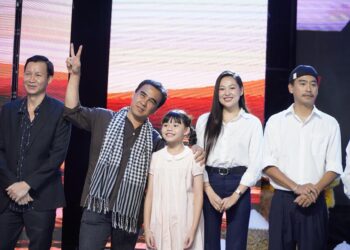 Phim Hai Muối giao lưu tại đoàn lô tô Hương Nam: Nghệ sĩ Quyền Linh lần đầu chia sẻ về cha