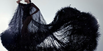 Bộ ảnh đầy ấn tượng đánh dấu kỷ niệm 1 năm đăng quang của Lê Hoàng Phương – Miss Grand Vietnam 2023