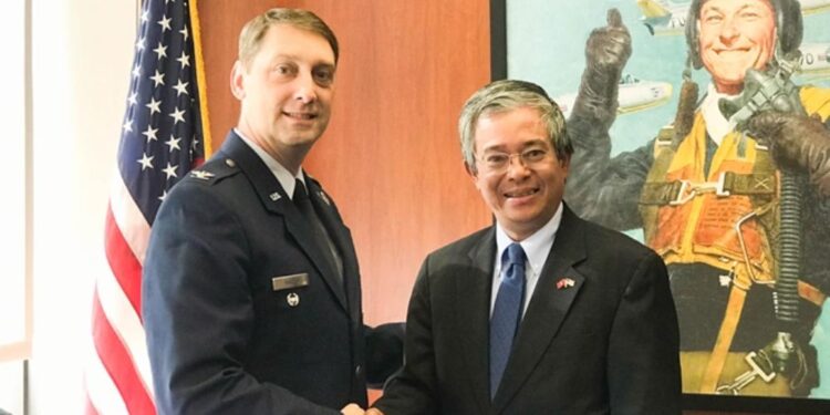 Hé lộ dah tính vị giám khảo người Việt đầu tiên của Miss Cosmo 2024- Nguyên thứ trưởng Bộ Ngoại giao Việt Nam Phạm Quang Vinh