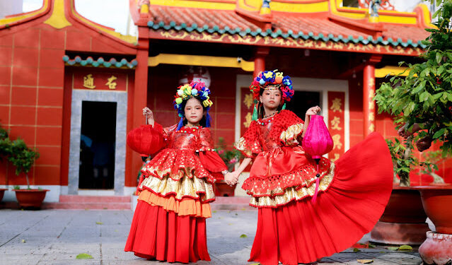 NTK Givan Trần giới thiệu BST “Ấn Tượng Phương Đông” với Giải Vàng Người Mẫu Nhí Việt Nam Đương Đại 202