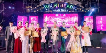 Doanh nhân Nguyễn Thị Sinh xuất sắc đoạt danh hiệu Nữ hoàng vì cộng đồng