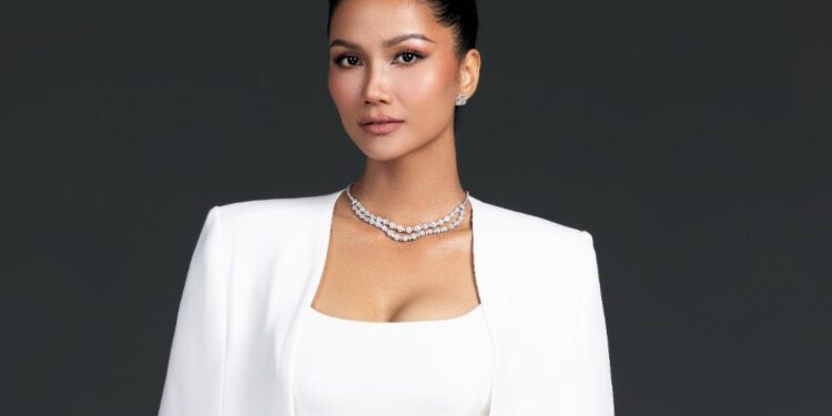 Hội đồng giám khảo của Miss Cosmo 2024 dần hoàn thiện, H’Hen Niê là nhân vật tiếp theo được gọi tên