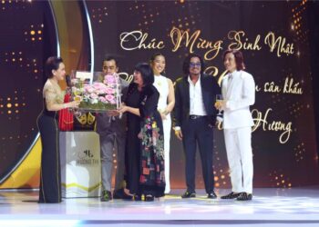 Phương Thanh, Lam Trường chúc mừng sinh nhật Hương Thị