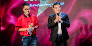  Dàn anh trai của “Anh trai vượt ngàn chông gai” đến chúc mừng danh thủ Hồng Sơn ra mắt sách