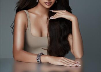  Hoa hậu Bùi Xuân Hạnh tung bộ ảnh bikini nóng bỏng, tự tin khoe thành quả tập luyện cho Miss Cosmo 2024