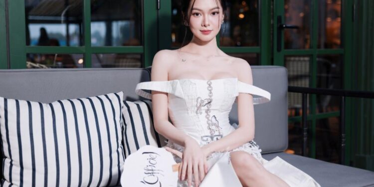 Năm 2024 quá đẹp của Yên Đan: Phim gây sốt, giành luôn giải Beauty Influencer Of The Year