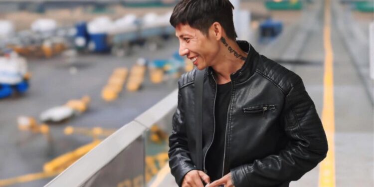 Anh Gà Kon: Từ dancer đường phố đến hiện tượng TikTok triệu view