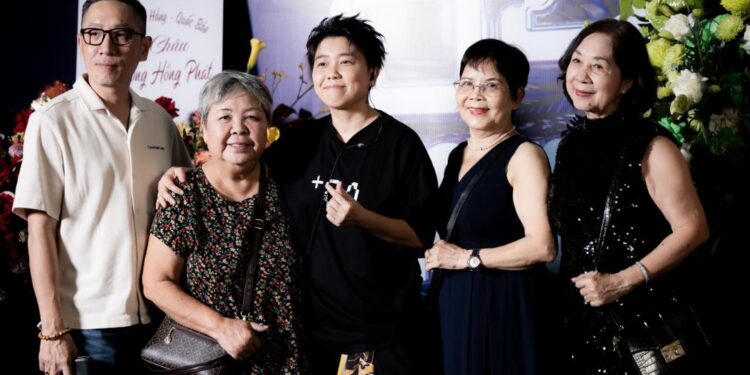 +84 Entertainment đánh dấu cột mốc đầu tiên với showcase debut có sự góp mặt của đông đảo nghệ sĩ Việt