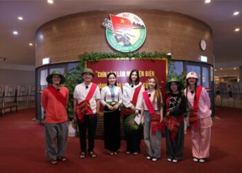 Liên Bỉnh Phát được khen “quân tử”, Viên Vibi hoá “nữ cường” khi tham gia thử thách của “Biệt Đội Siêu Sao”