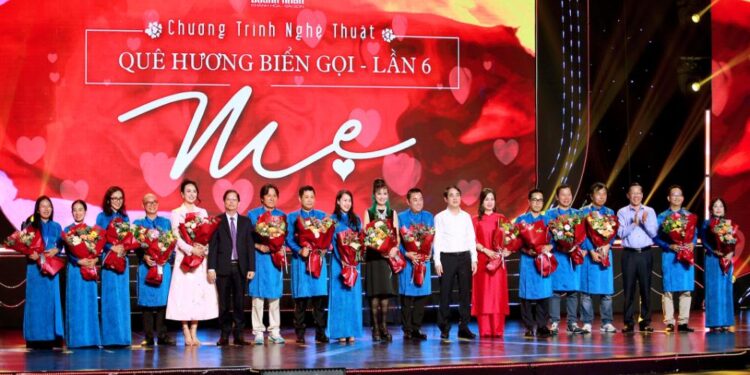 Lãnh đạo TP.HCM và Khánh Hòa tham dự “Quê Hương Biển Gọi” 6 – “Mẹ”