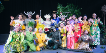 Rắn thần mang bài học ý nghĩa cho trẻ nhỏ trong kịch tết 5B