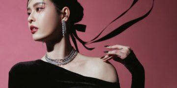 Trương Quỳnh Anh quyến rũ, thần thái cuốn hút trong loạt ảnh mới