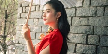 Hoa hậu Ý Nhi làm điều đặc biệt trước thềm Miss World