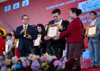 Doanh nhân – Nhạc sĩ Thành Nguyễn vinh dự đạt doanh hiệu Doanh nhân, trí thức tiêu biểu 2025