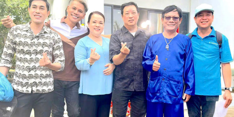 Đạo diễn Quyền Lộc trở lại với hai series hài hứa hẹn ‘bùng nổ” đầu năm mới