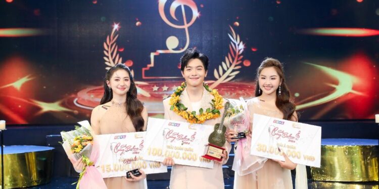 Solo Cùng Bolero 2024 chứng kiến sự lên ngôi Quán quân đầy thuyết phục của Nhất Minh