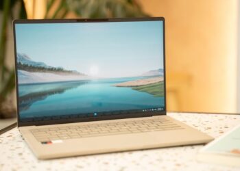 ASUS ra mắt laptop AI chuẩn Copilot+PC nhẹ nhất tại Việt Nam