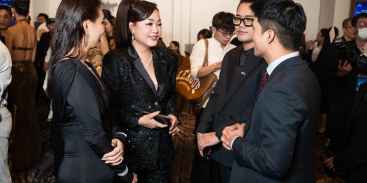 Thương hiệu Ngọc Châu Âu của Hoa hậu Hoàng Thanh Nga tiếp tục đồng hành cùng Miss Cosmo Vietnam 2025