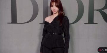 Thuỳ Tiên mang biểu tượng Việt Nam đến show diễn quốc tế