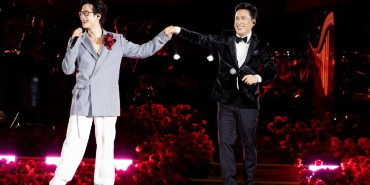 Hà Anh Tuấn ủng hộ 4 tỷ đồng cho dự án “Chồi Việt Nam”