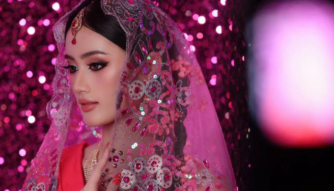 Hoa hậu Ý Nhi “biến hình” ấn tượng trong bộ ảnh đậm chất Ấn Độ