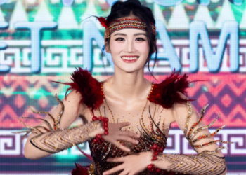 Hoa hậu Ý Nhi giới thiệu văn hoá Tây Nguyên đến Miss World