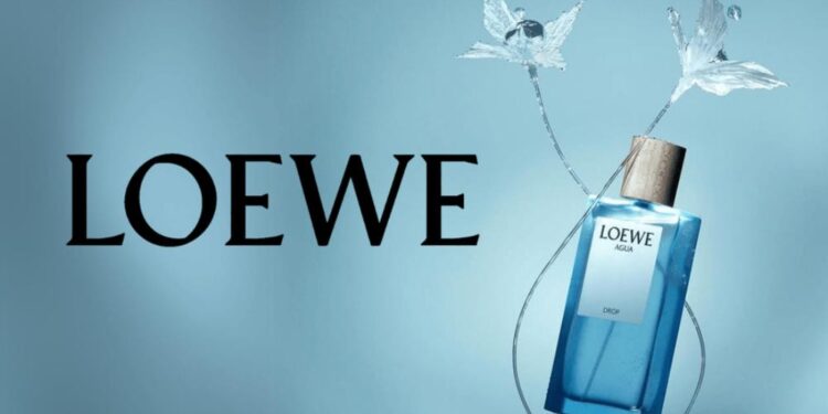 LOEWE Ra Mắt Agua Drop – Sự Hòa Quyện Tinh Tế của Sương Mai Tươi Mát và Hương Gỗ Đậm Đà