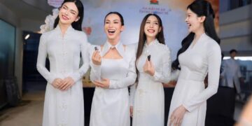 Hoàng Phương và các thí sinh Miss International Queen Vietnam thực hiện dự án cộng đồng trước thềm chung kết