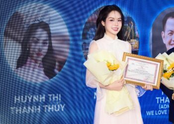    Hoa hậu Thanh Thuỷ được vinh danh “Pretty Lady Of The Year” tại Men&life Awards 2024