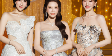 Lý Nhã Kỳ ‘chinh phục’ thảm đỏ show váy cưới Chung Thanh Phong bằng đầm dạ hội độc bản 