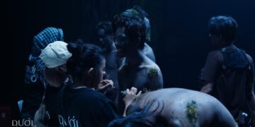 Vén màn thế giới Dưới Đáy Hồ ma mị: Thử thách từ rêu – “nhân vật kể chuyện” cực kỳ đặc biệt