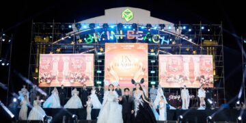 Đông Nhi, Lâm Khánh Chi, Hoàng Thuỳ, Như Vân trình diễn thời trang  lễ hội thời trang bên bờ biển NovaWorld